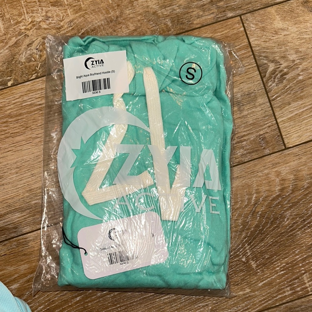 ZYIA Active Aqua Boyfriend Hoodie